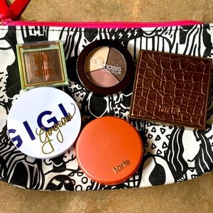 Makeup bundle